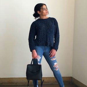 Meet your Posher, Alexia